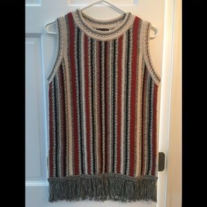 Massimo Dutti sleeveless sweater w/fringe, sz S